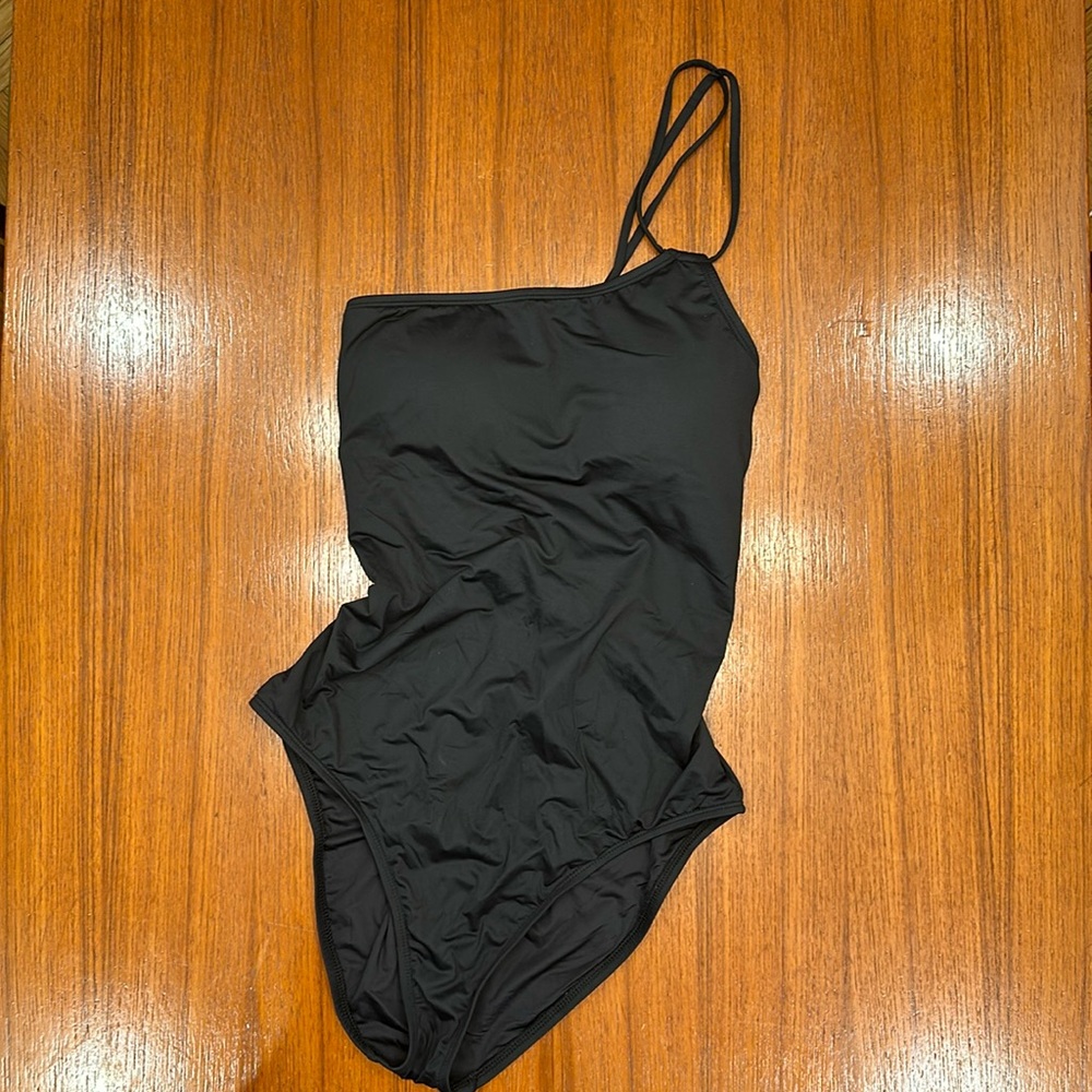 La Blanca Black One Shoulder One Piece Swimsuit